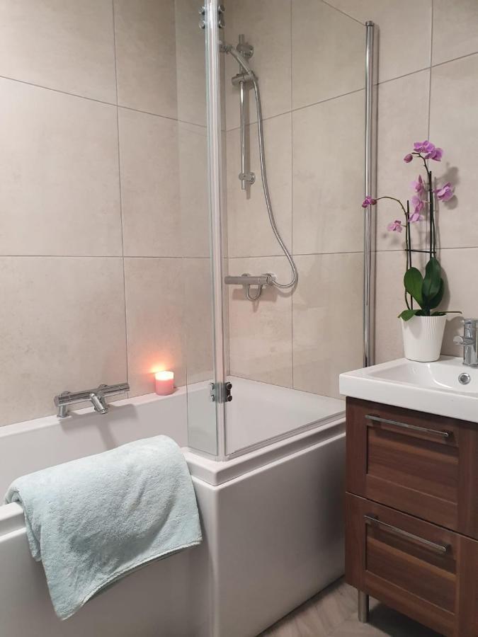 The Plaza Suites High St Bangor エクステリア 写真